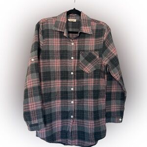 Adora plaid button down‎ Size Small